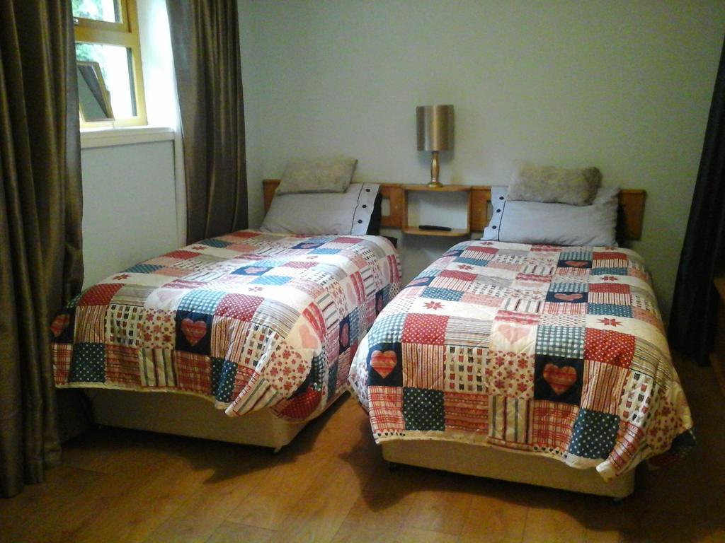 The Glen Farmhouse Glenflesk Екстер'єр фото